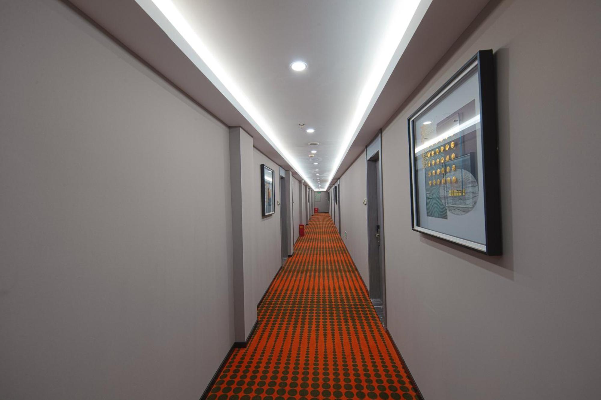 Orient Rose International Hotel Shanghai Exterior photo